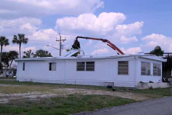 Mobile Home Demolition in Thousand Oaks